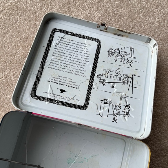 Vintage 1972 Miss America Vintage Lunch Box - Picture 6 of 8